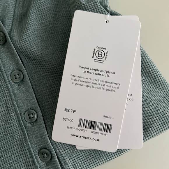 NWT Athleta Uptempo Ribbed Henley Top XS Minimalistic Grey - Picture 15 of 15